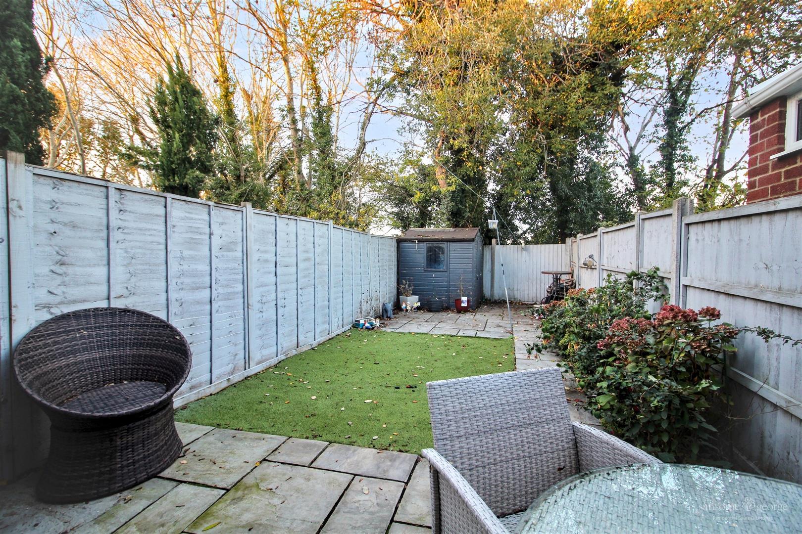 Pottery Road, Tilehurst, Reading